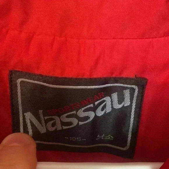 🌸Nassau Sport summer vest jacket very beautiful🌸 - Picture 3 of 8